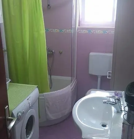 아파트 Apartman 